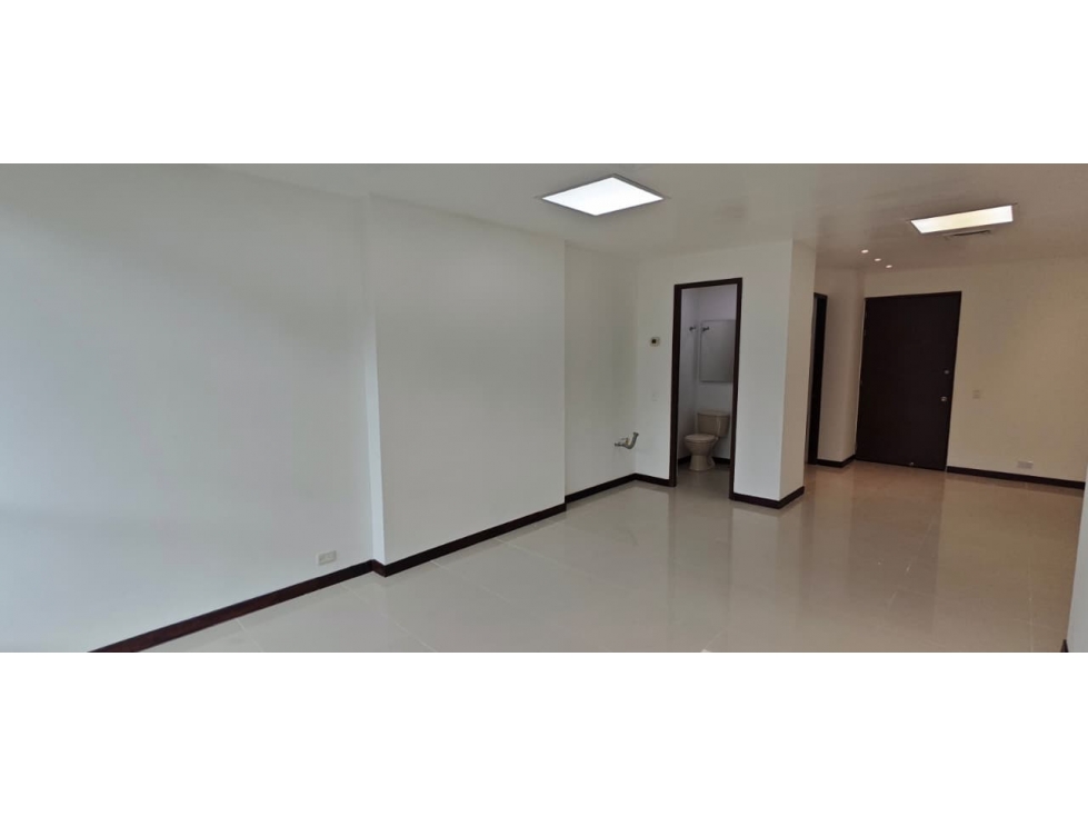 Oficina en Arriendo El Tesoro Medellin — foto 3
