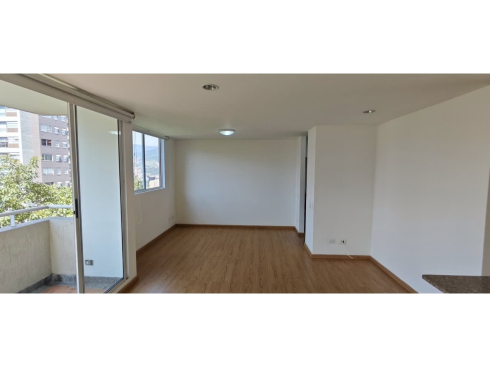 Apartaestudio en Arriendo Lalinde Medellin — foto 3