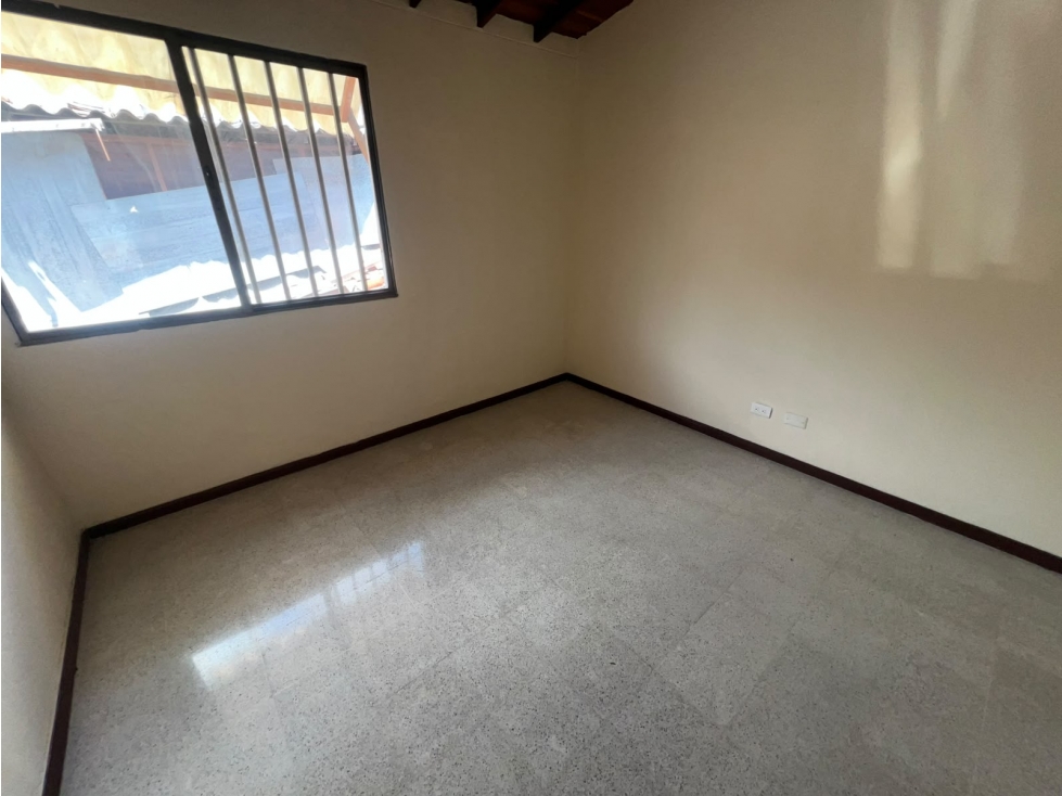 Casa Comercial en Arriendo Laureles Medellin — foto 3
