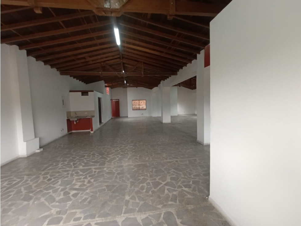 Bodega en Arriendo Sector Caribe — foto 3