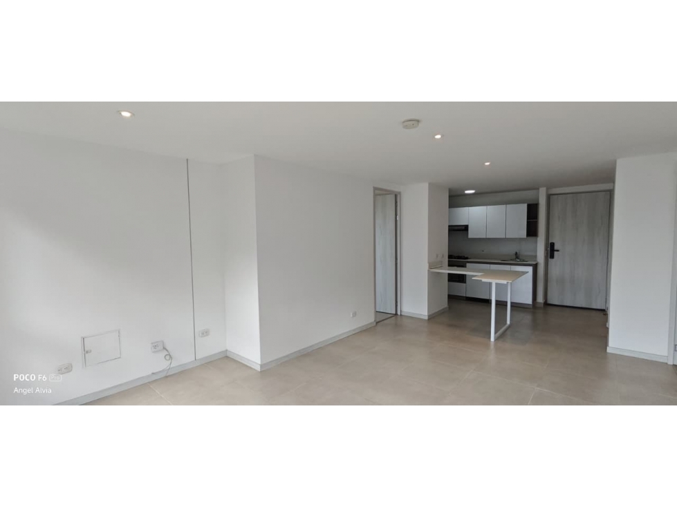 Hermoso Apartamento En Venta Sector Av. Poblado Medellín — foto 3