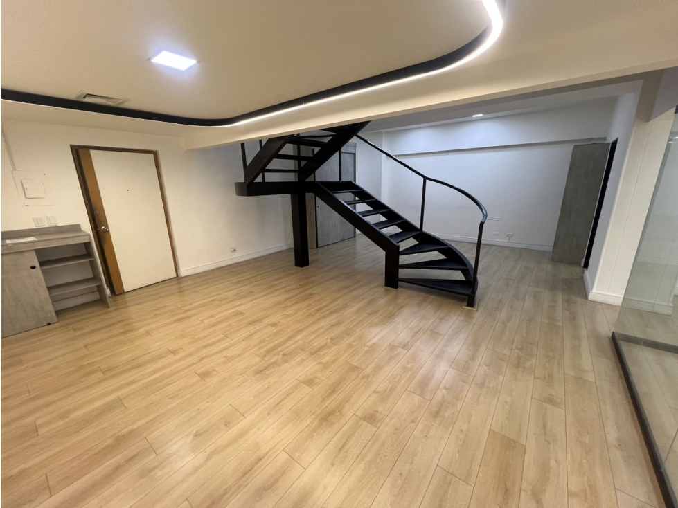 Oficina En Arriendo Y Venta Sector Milla De Oro - 3