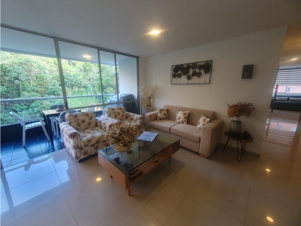 Apartamento En Arriendo Sector La Calera — foto 3