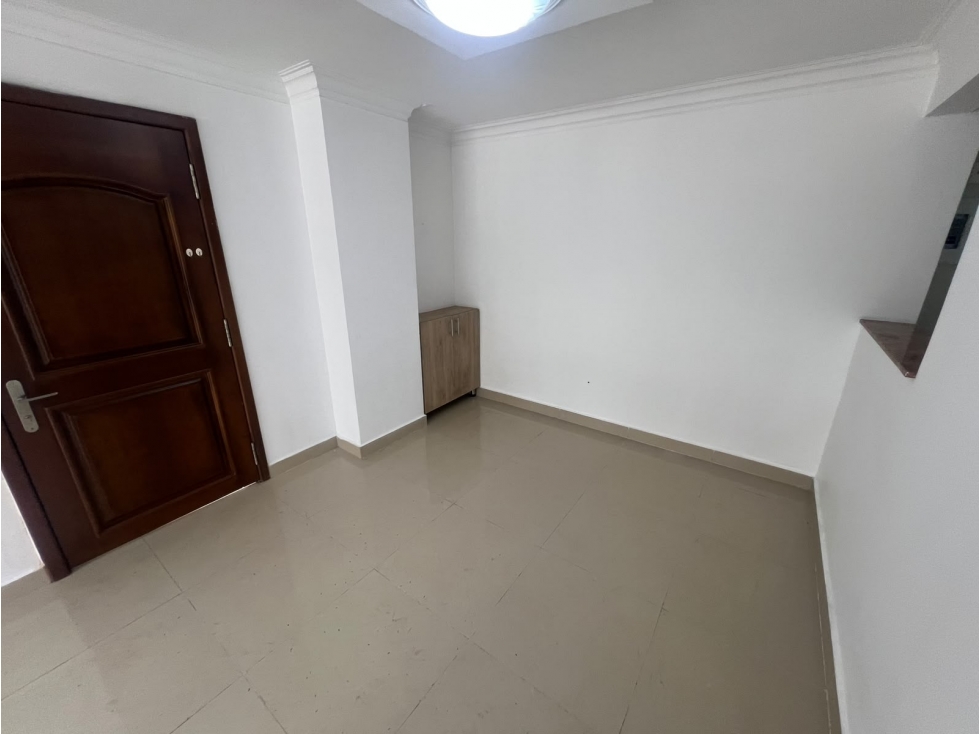 Apartamento En Arriendo Sector Aguacatala - Poblado — foto 3