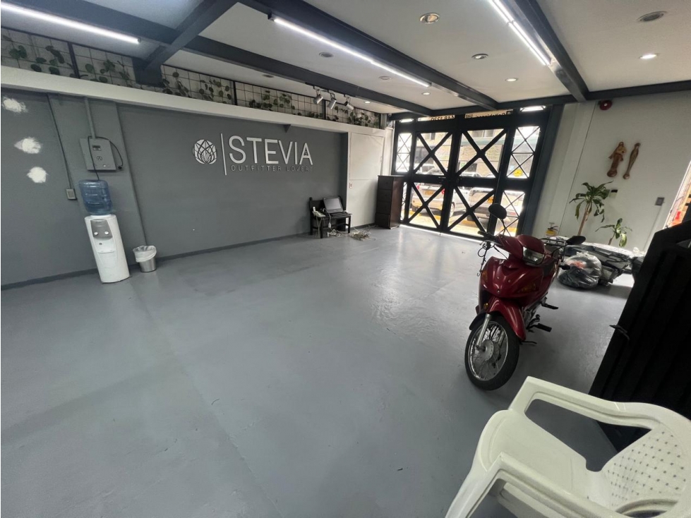 Bodega En Arriendo Y Venta Sector Cristo Rey — foto 3