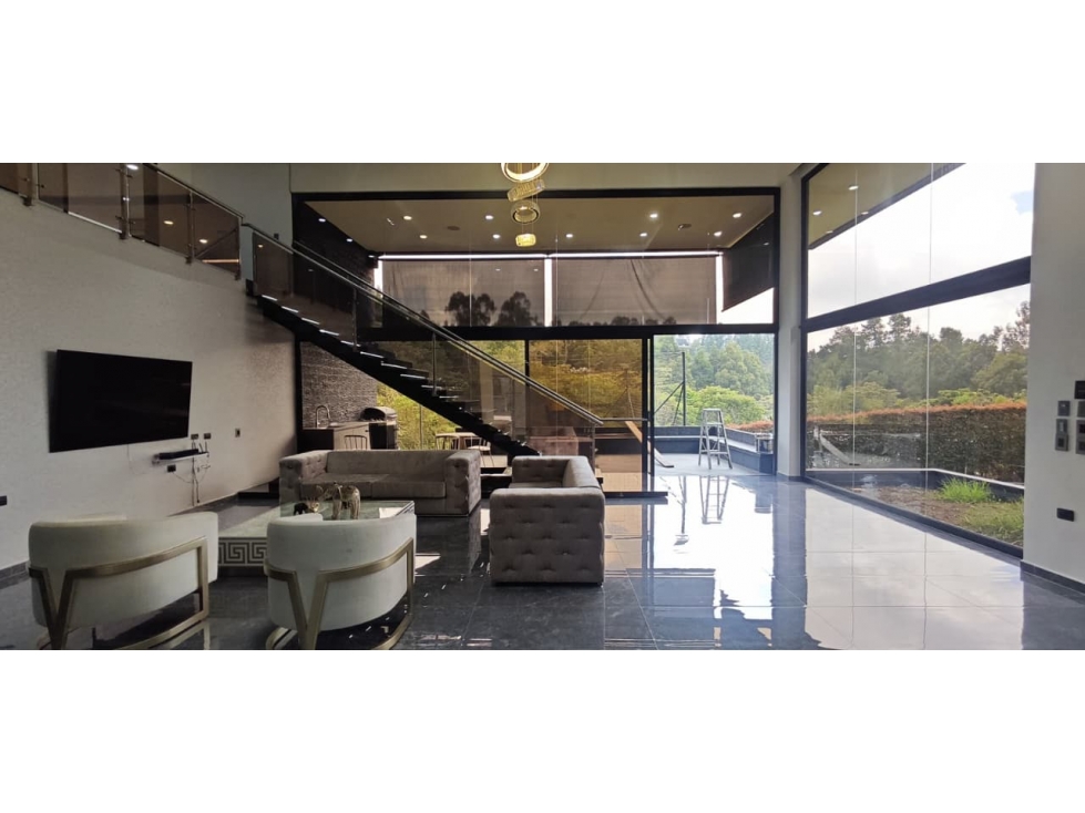 Hermosa Casa En Arriendo Y Venta Sector Alto De Palmas — foto 3