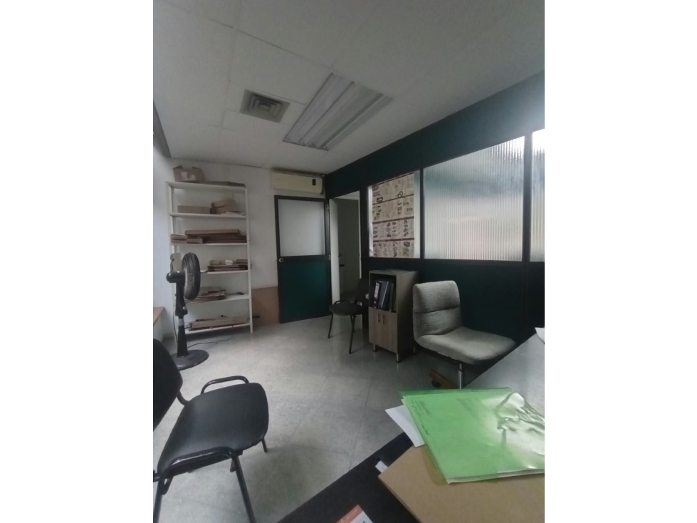 Oficina En Arriendo Sector Santa Gema — foto 3