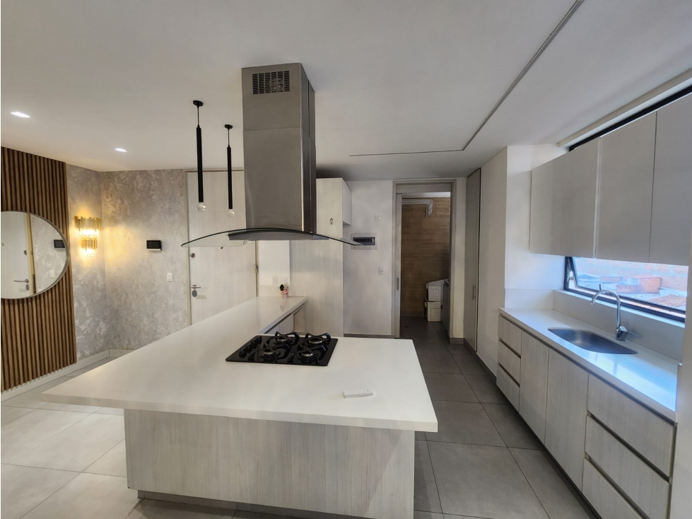 Apartamento En Arriendo Sector Primer Parque — foto 3