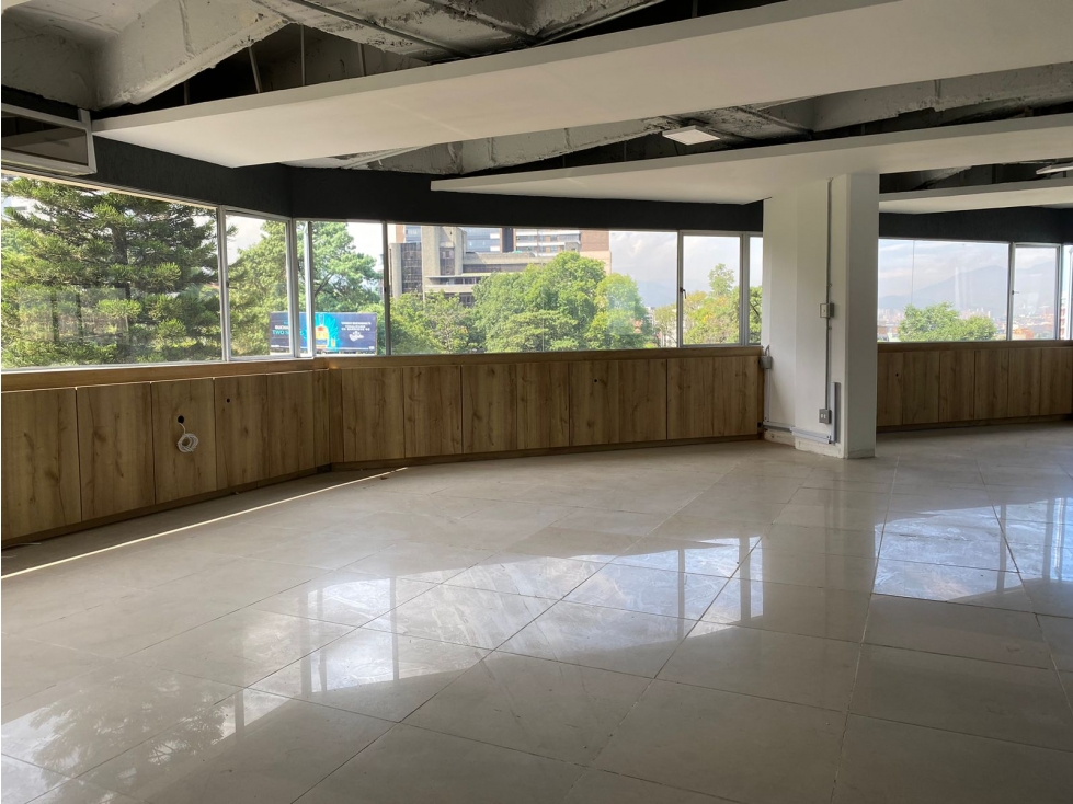 Oficina en Venta y Arriendo en el sector de Manila — foto 4