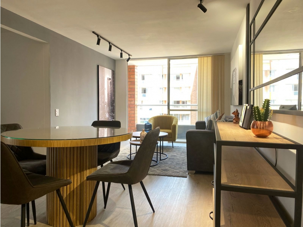 Apartamento en Arriendo Aguacatala Medellín — foto 2