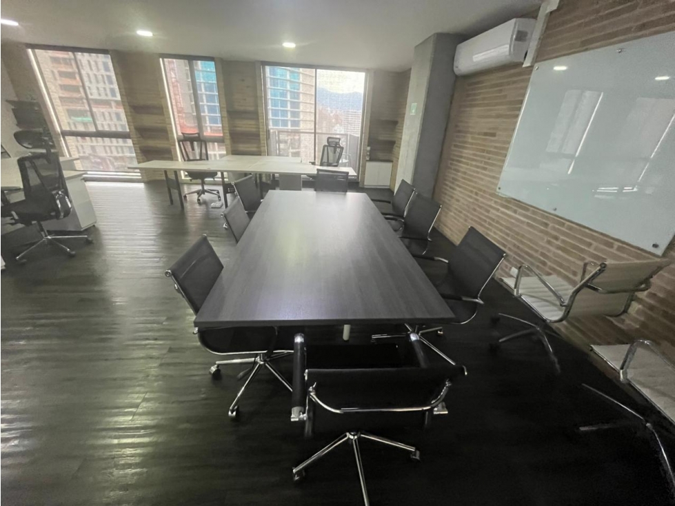 Oficina en Arriendo Castropol Medellín — foto 2