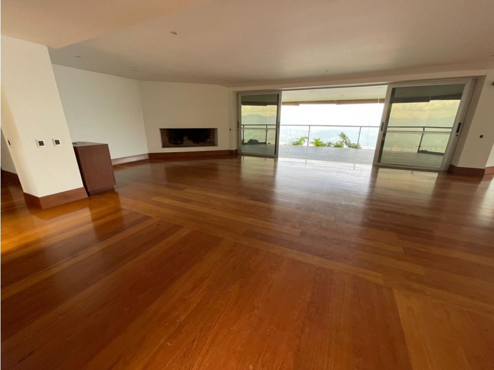 Casa en Arriendo o Venta Las Palmas Medellín - 2