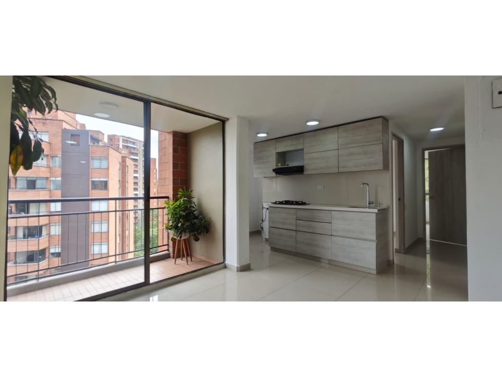 Apartamento en Arriendo o Venta Castropol Medellin — foto 3