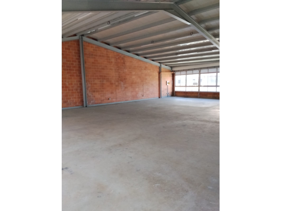Bodega en Arriendo Laureles Medellín — foto 4