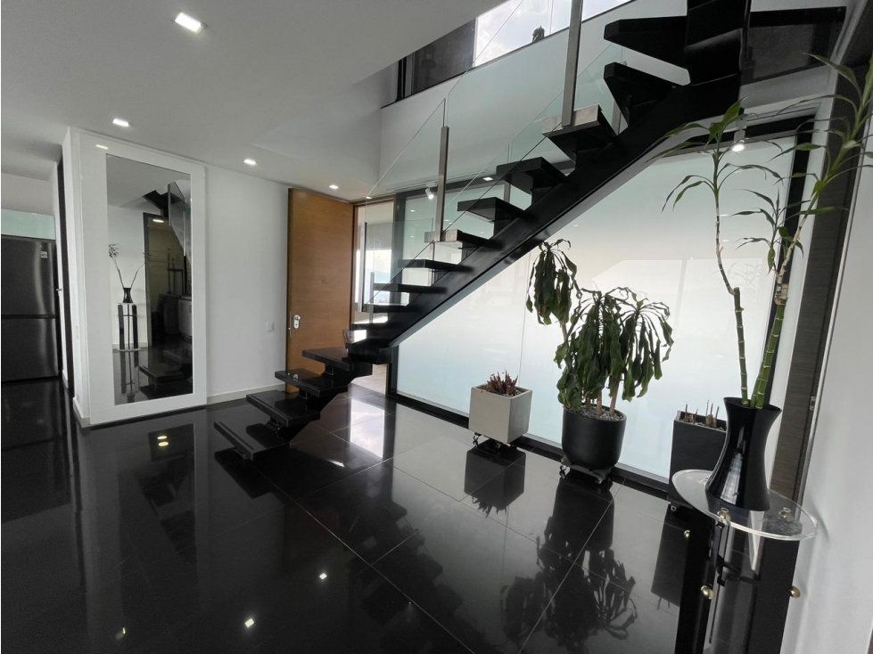 Apartamento en Arriendo San Lucas Medellin — foto 4