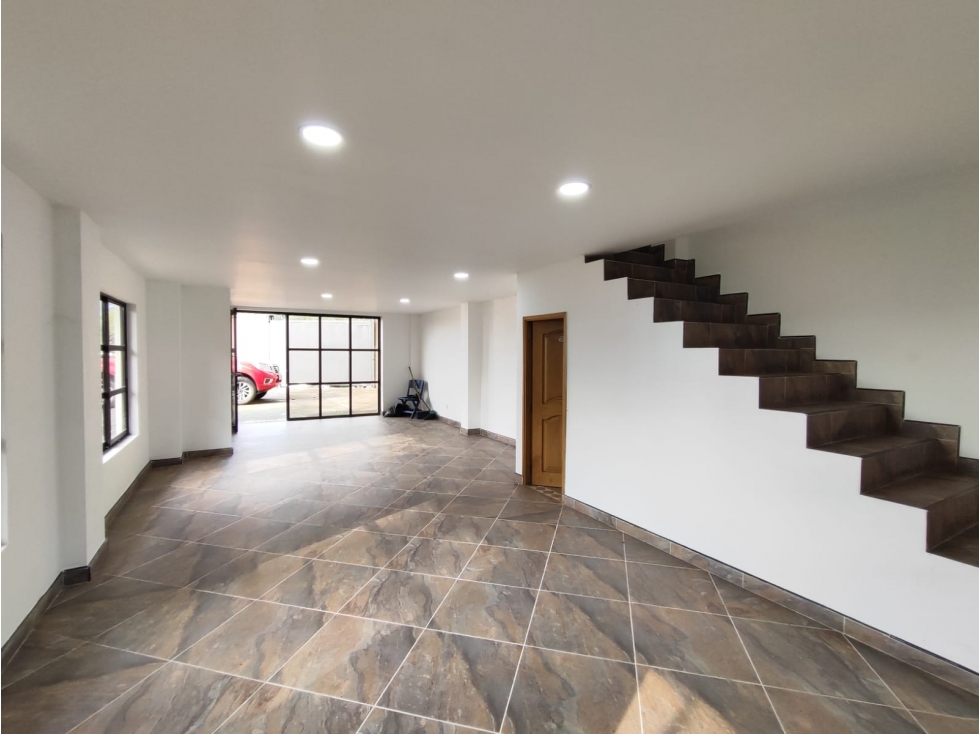Casa en Arriendo o Venta Loma del Escobero Envigado