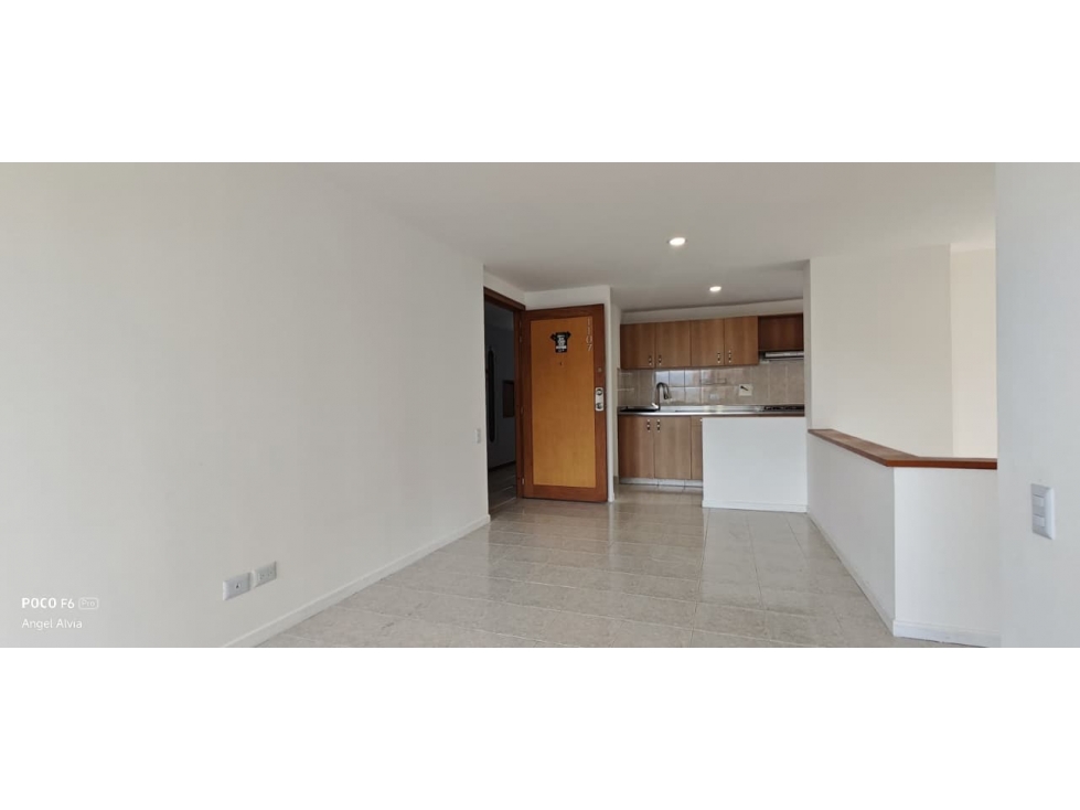 Hermoso Apartamento en Venta y Arriendo Sector Vergel Medellín — foto 4