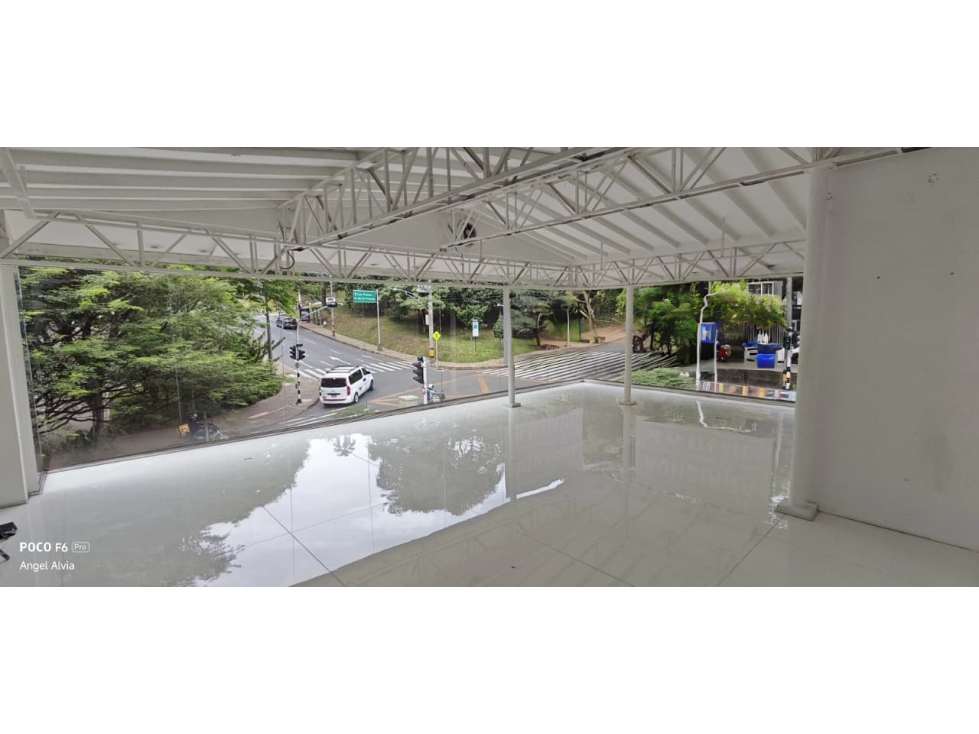 Local Independiente En Arriendo Sector Provenza Medellín — foto 4