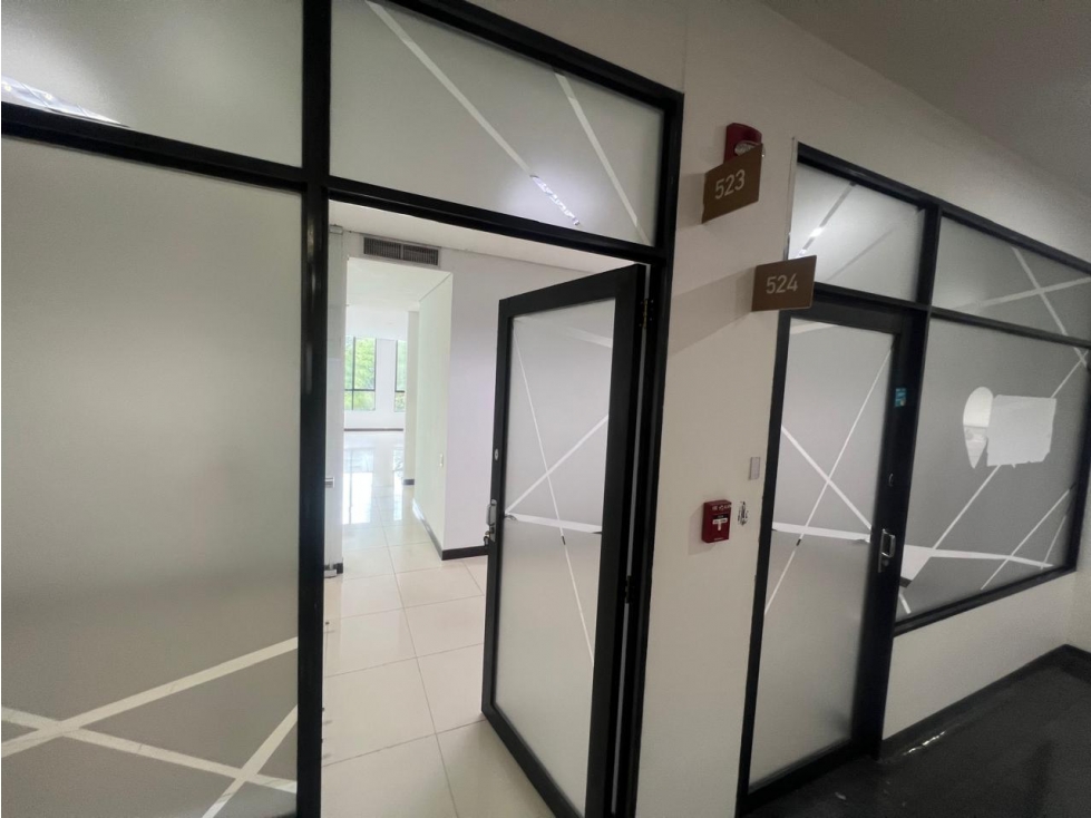 Oficina en Arriendo Milla de Oro Medellin — foto 4