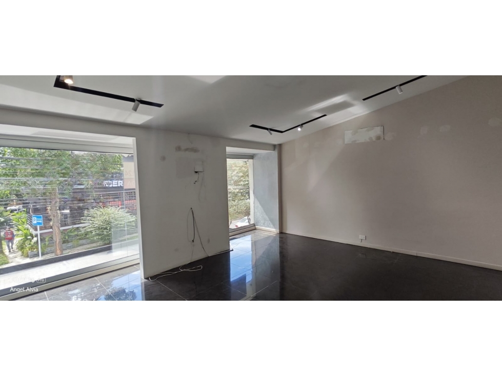 Local Independiente En Arriendo Sector Patio Bonito — foto 4