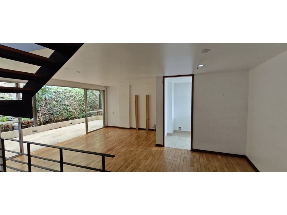 Casa En Venta Sector Altos Del Poblado — foto 2