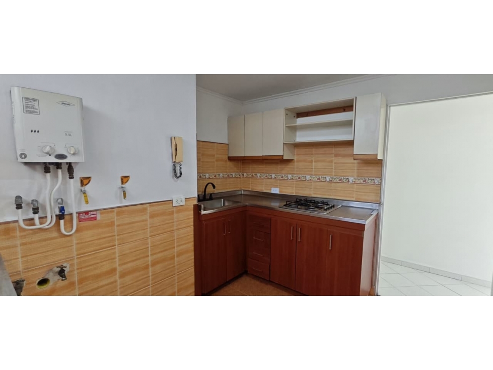 Apartamento En Arriendo Sector Conquistadores — foto 4