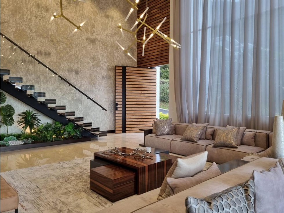 Casa en Arriendo Las Palmas Medellín