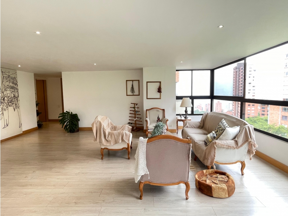 Apartamento en Venta y Arriendo Los Balsos Medellín — foto 5