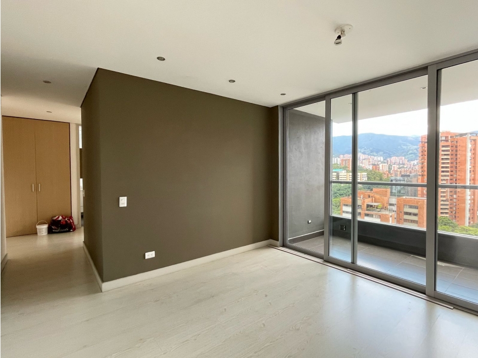 Apartamento en Arriendo Santa Ma. los Ángeles Medellín — foto 2