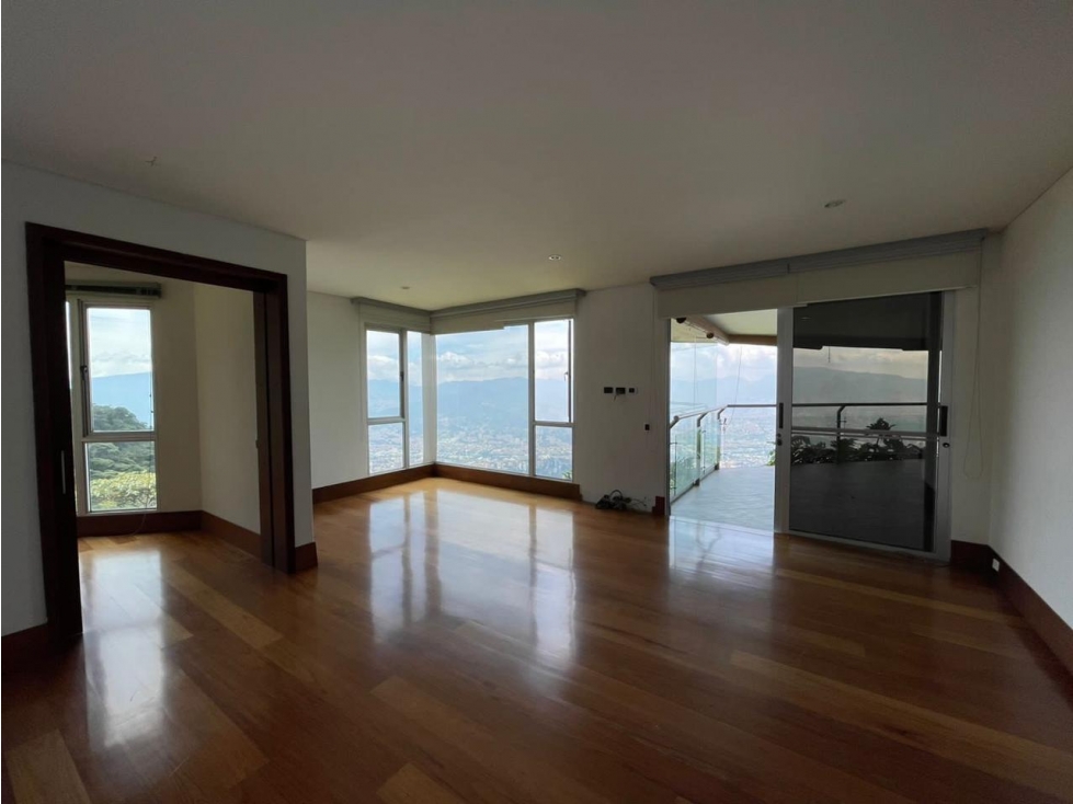 Casa en Arriendo o Venta Las Palmas Medellín - 3
