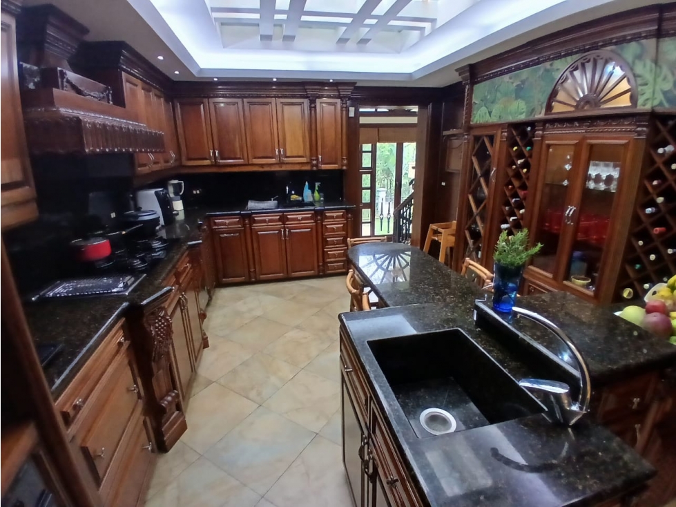 Casa en Arriendo o Venta El Campestre Medellin — foto 5