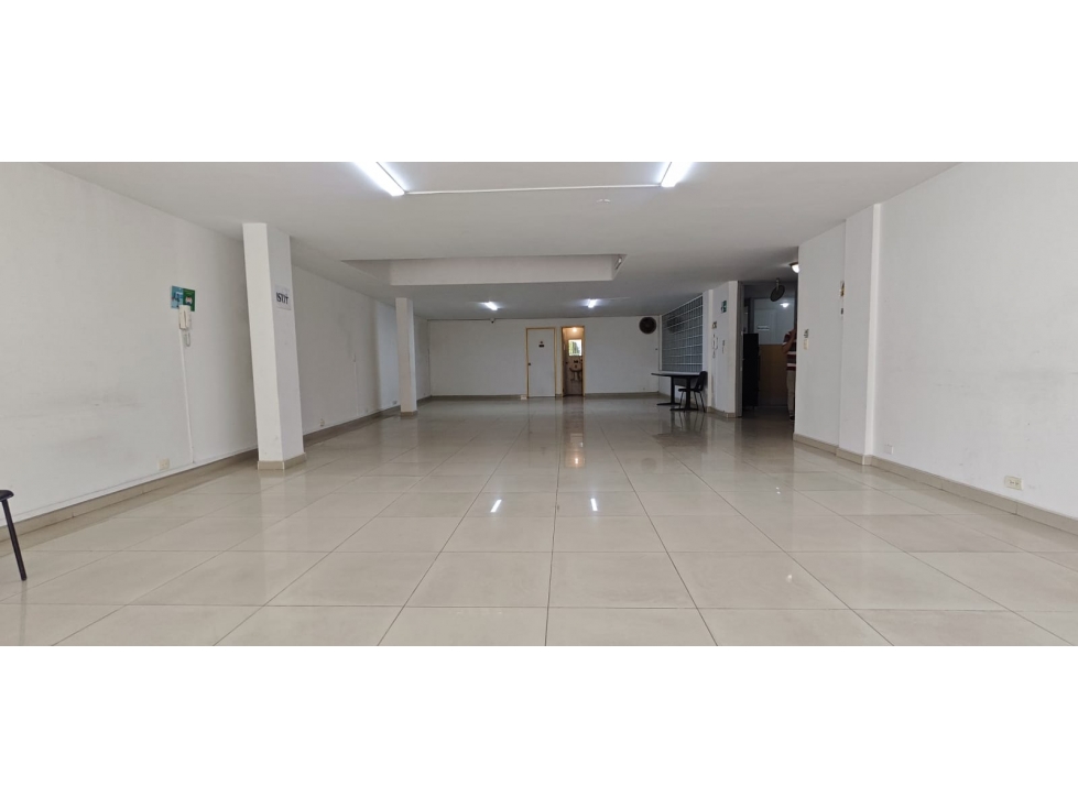 Oficina en Arriendo o Venta Manila Medellin — foto 4