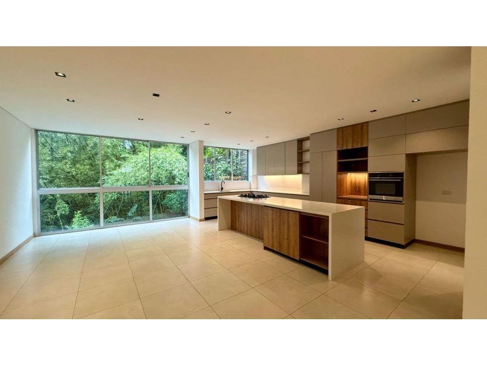 Casa en Arriendo o Venta Loma del Esmeraldal Envigado
