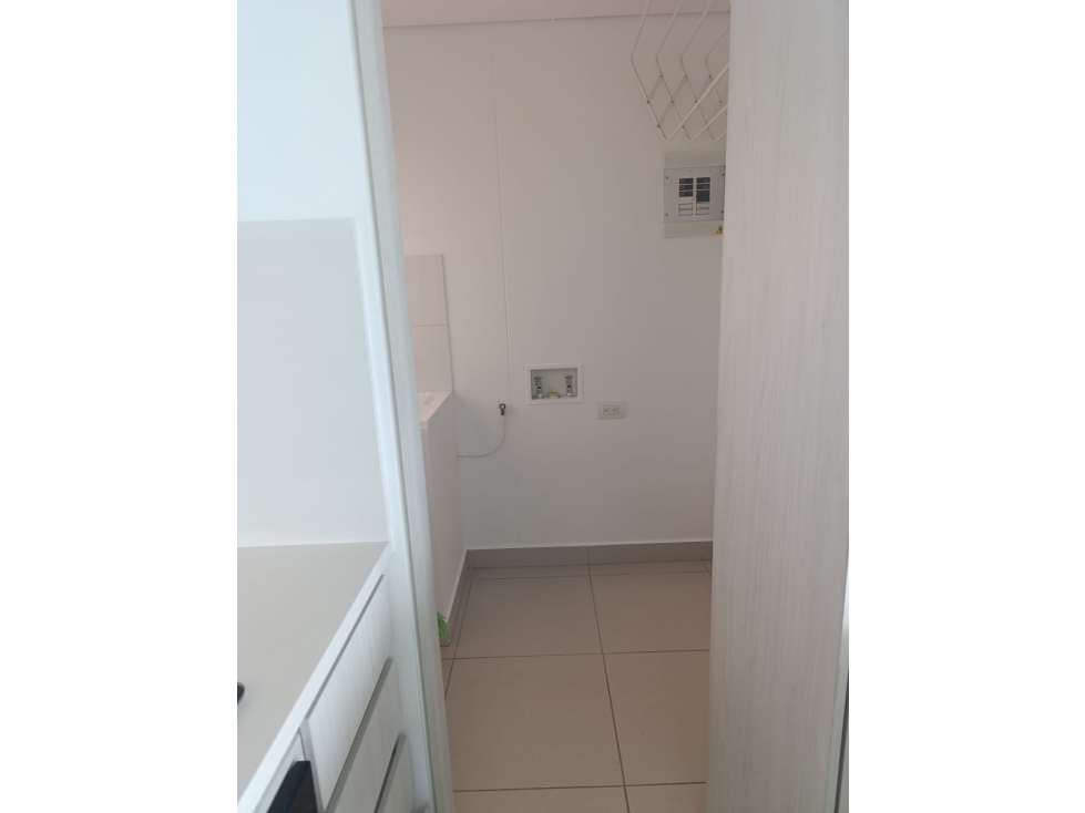 Apartamento en Arriendo Cumbres Envigado — foto 6