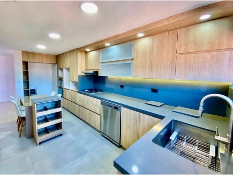Apartamento en Arriendo Las Vegas Medellin — foto 2