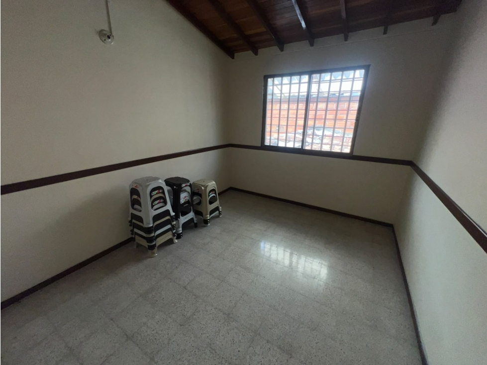 Casa Comercial en Arriendo Laureles Medellin — foto 5