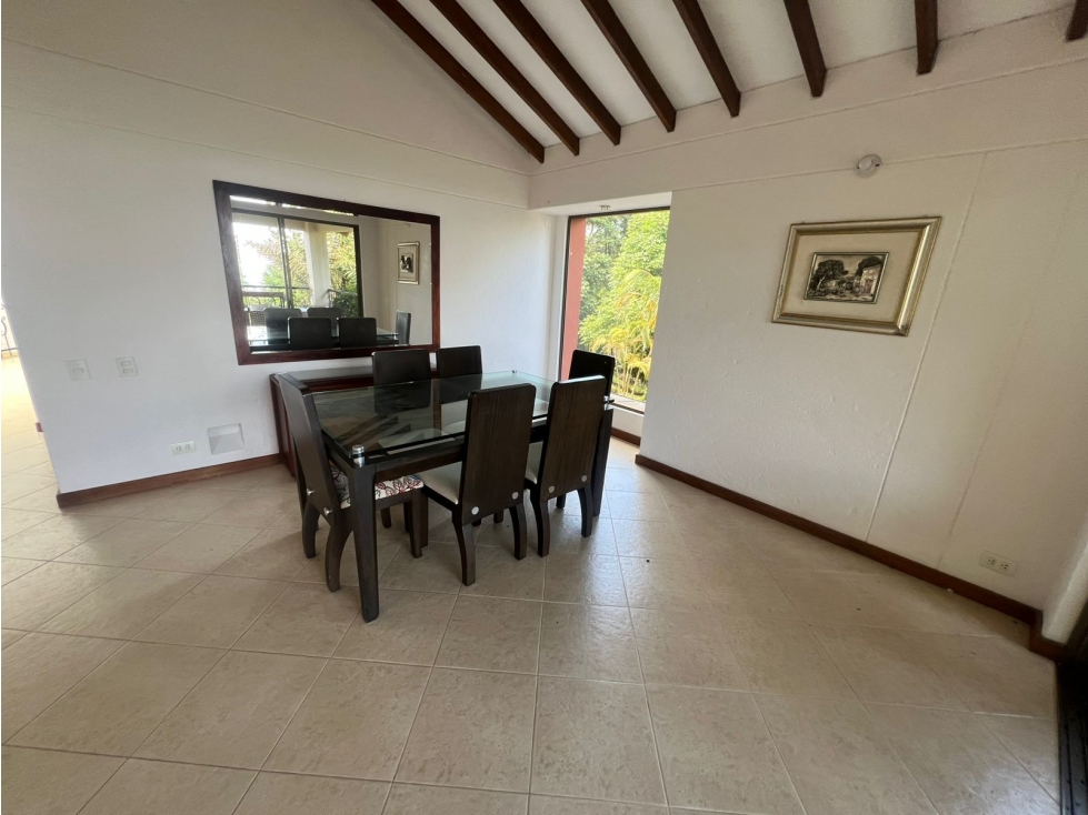 Hermosa Casa En Venta y Arriendo Sector Lomas de Las Brujas — foto 5