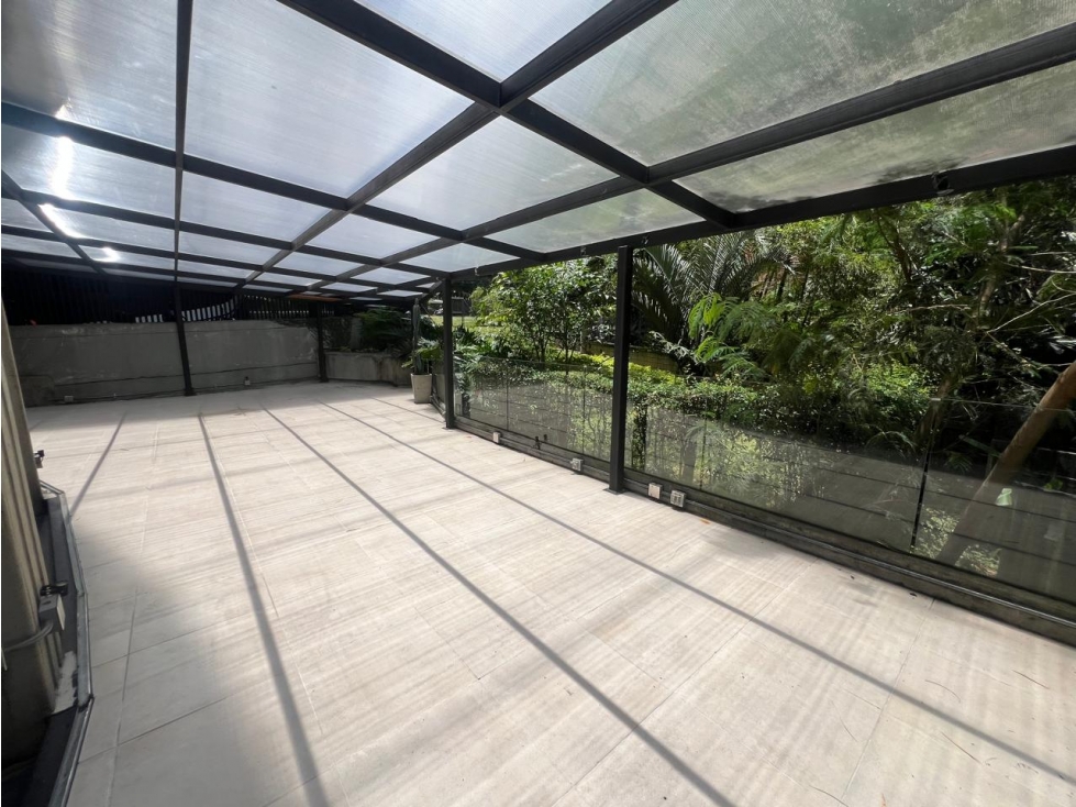 Local En Arriendo Sector Milla de Oro Medellín — foto 4