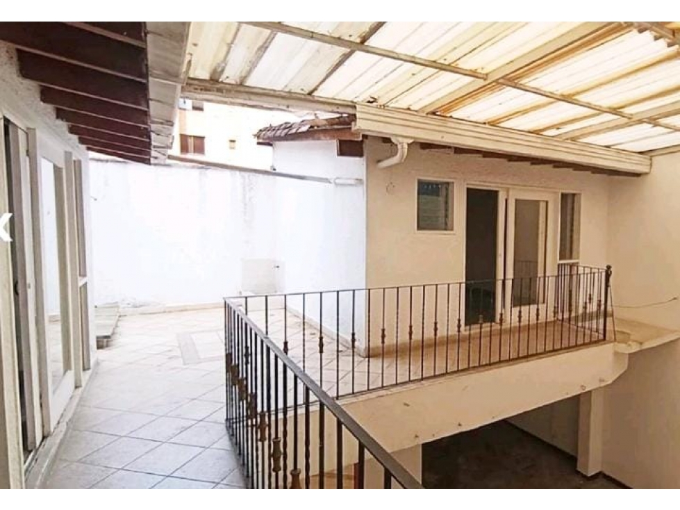 Casa Independiente En Venta y Arriendo Sector Conquistadores — foto 5