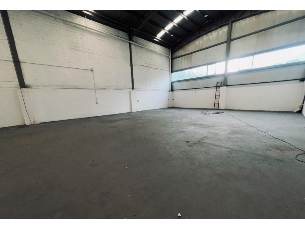 Bodega En Arriendo Sector Caldas — foto 5