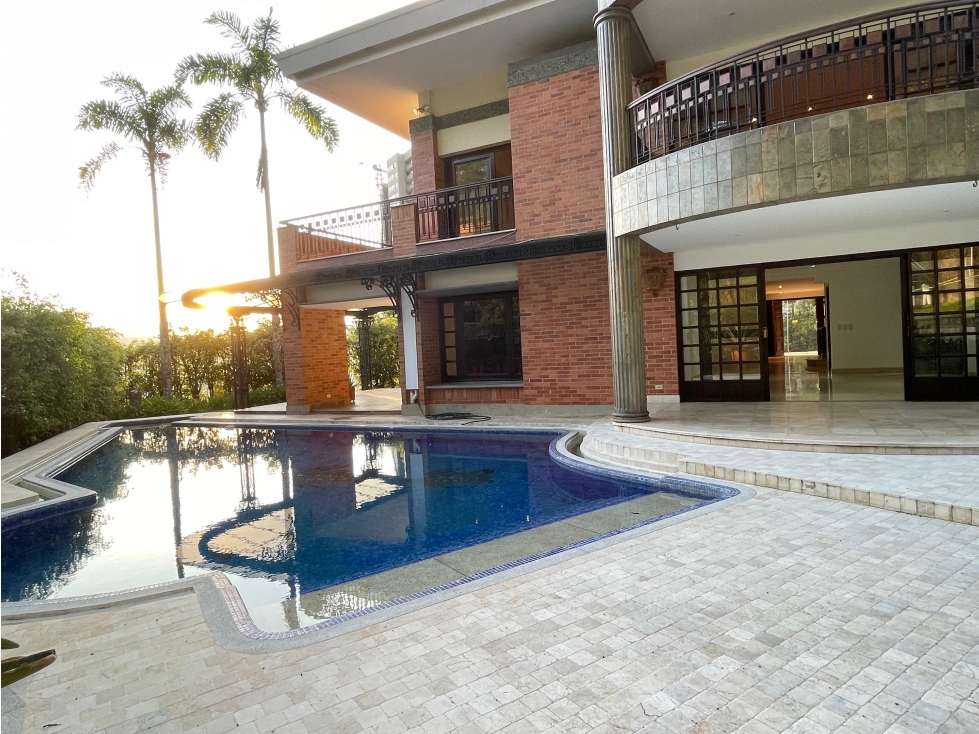 Casa en Venta y Arriendo La Calera Medellín
