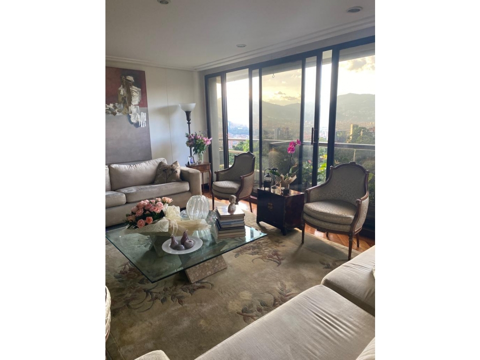 Apartamento en Venta El Campestre Medellín