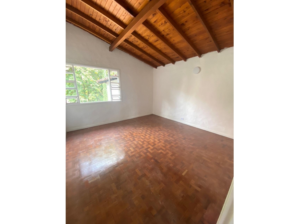 Casa Comercial en Arriendo San Lucas Medellín — foto 3