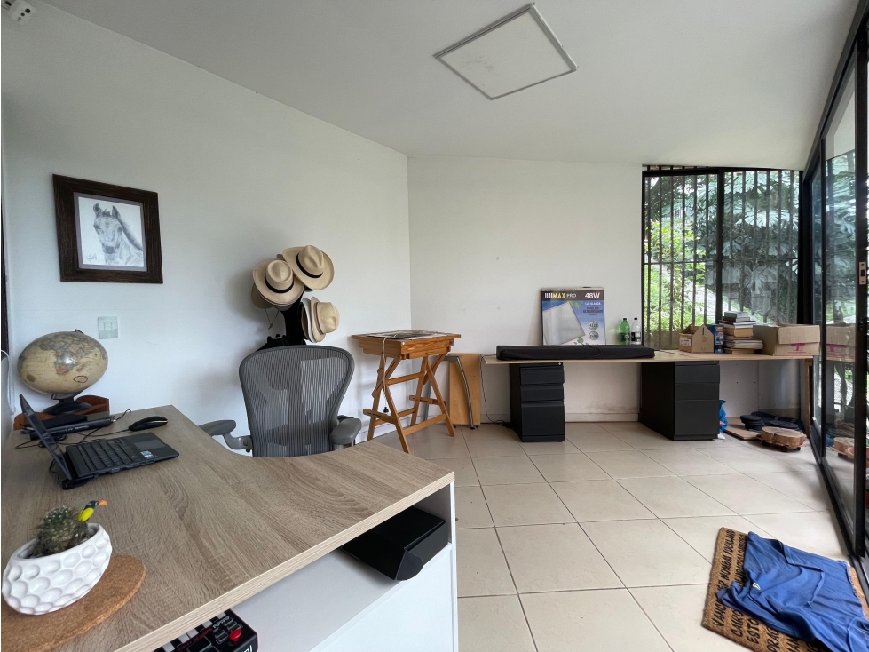 Apartamento en Venta y Arriendo San Lucas Medellín — foto 4