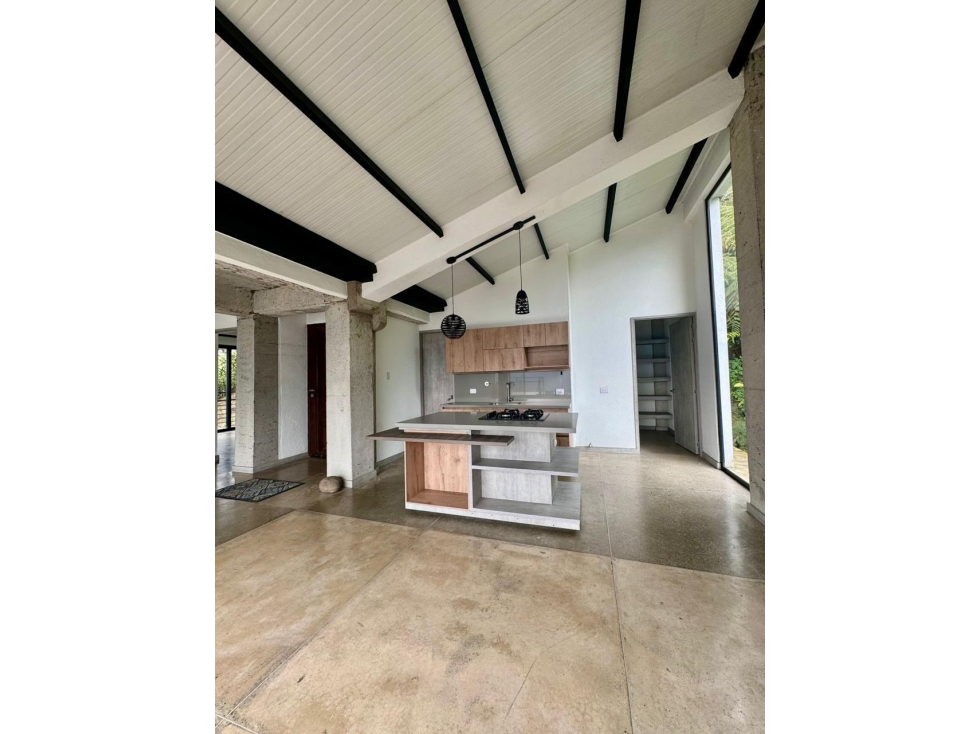 Casa en Arriendo y Venta Loma del Escobero Envigado — foto 3