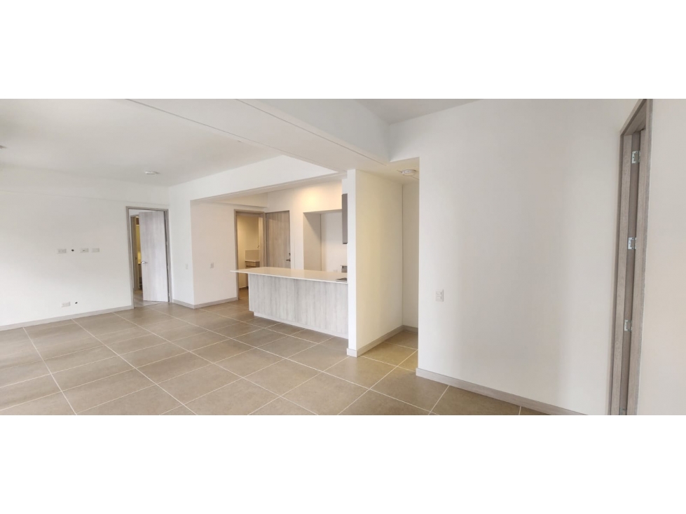 Apartamento en Arriendo Ciudad del Rio Medellin — foto 3
