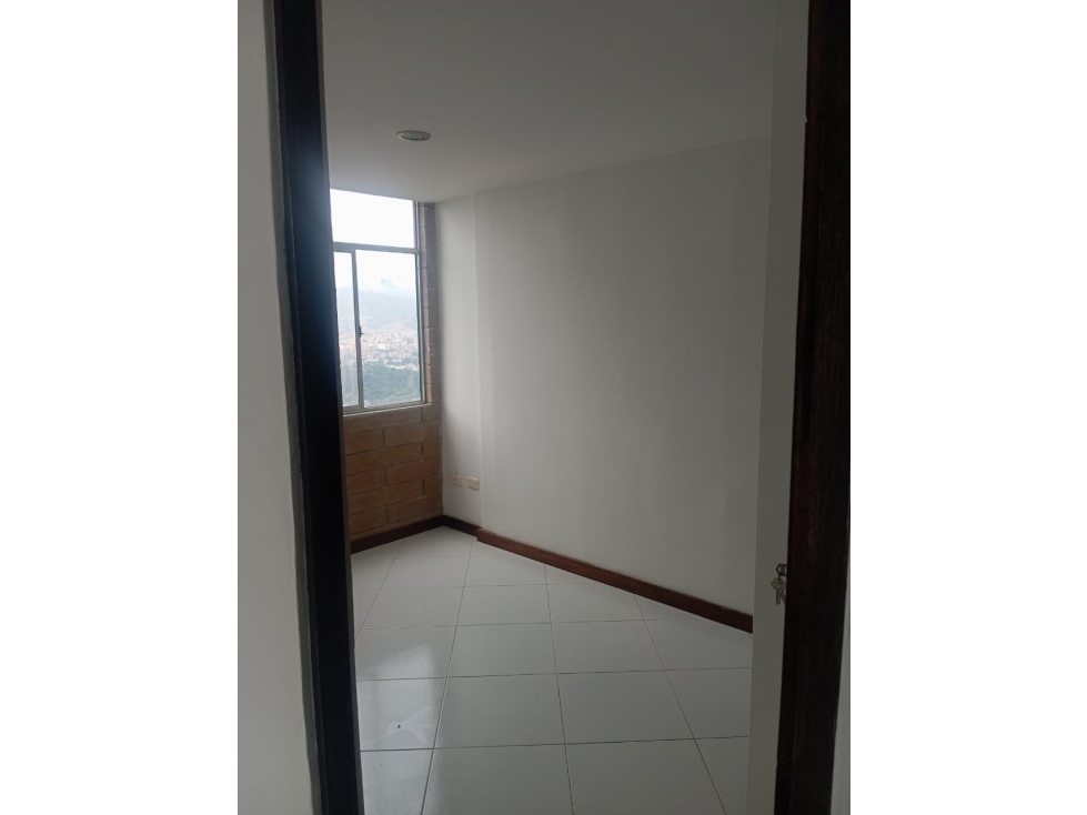 Apartamento en Venta Loma del Indio Medellin — foto 3