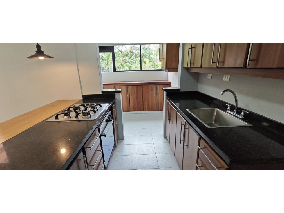Apartamento en Arriendo Los Parra Medellin — foto 6