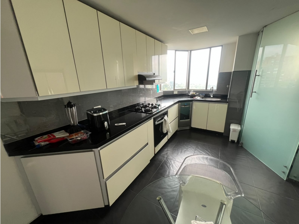 Apartamento en Venta Los Balsos Medellin — foto 6
