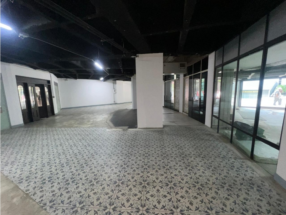 Local En Arriendo Sector Milla De Oro Medellín — foto 6
